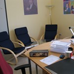 Unsere bequeme Sitzecke im Beratungszimmer, Raum B24. Zimmer neu 2.jpg