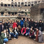 In Italiens Hauptstadt besichtigten wir außer dem Kolosseum das Forum Romanum, den Trevi-Brunnen, das Pantheon, die Piazza Navona und die spanische Treppe. IMG-20180323-WA0024.jpg