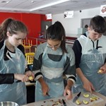 gemeinsames Kochen am Abschlussabend 20190503 153219