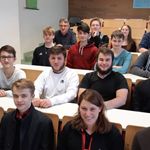 Das P-Seminar Physik in Kooperation mit der Firma Bosch Bild1