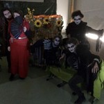 77322984 2988741321153513 198283796649345024 N