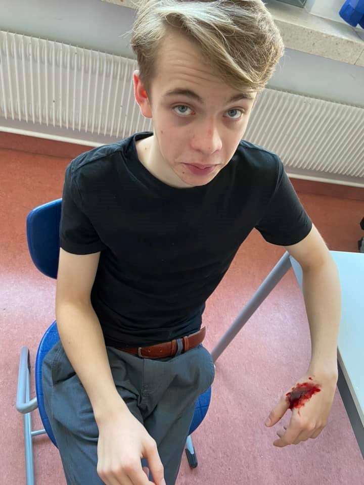 89887028 2446701688975443 5289869076816986112 N