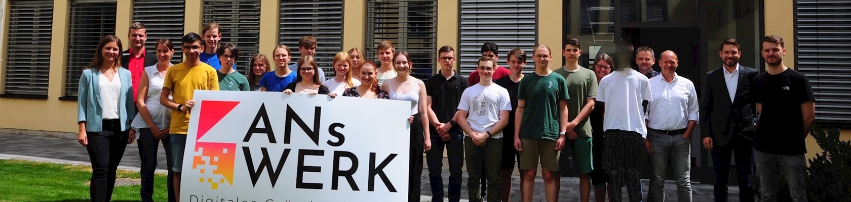 Platenanswerk Gruppenbild Bearbeitet